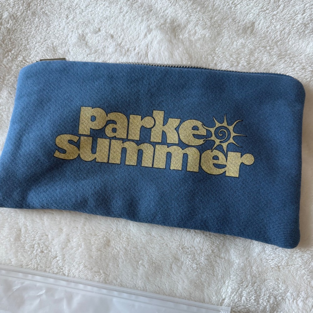 Parke SOLD OUT Summer Blue Oversized Mock Neck Sweatshirt and Pouch Set L/XL - Picture 6 of 6